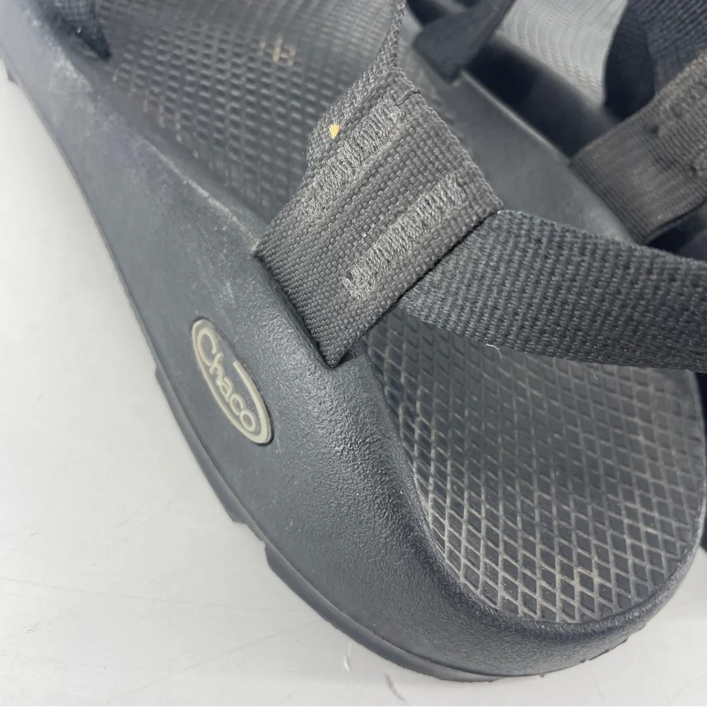 Chaco Z/2 Classic Mens Strap Hiking Sandals Black Size 11 M